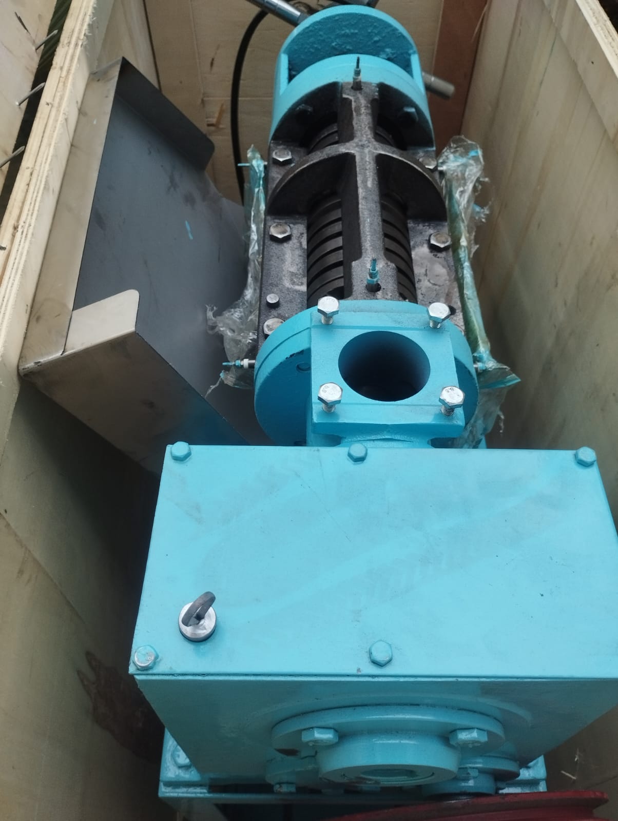 cold oil press machine 3/5 hp - Image 4