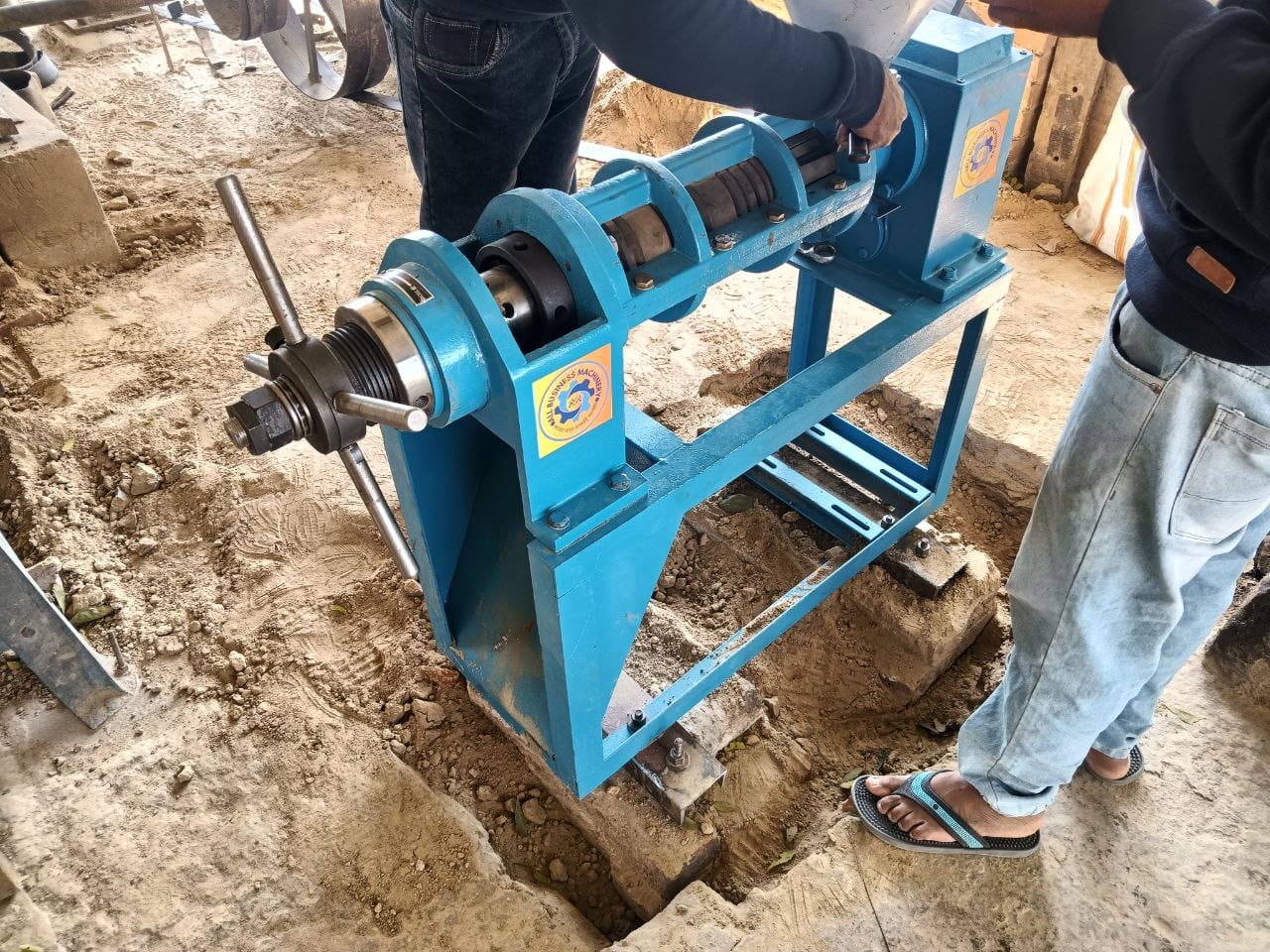 cold oil press machine 7.5 hp - Image 2